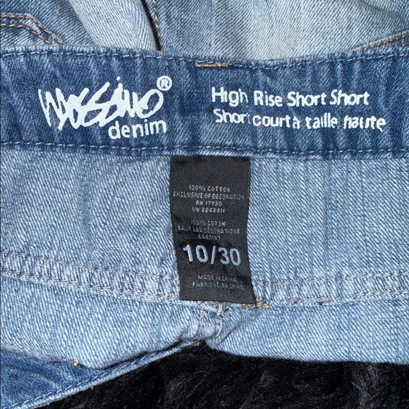 Mossimo Supply Co. Light Blue Distressed Denim Shorts - Picture 5 of 5